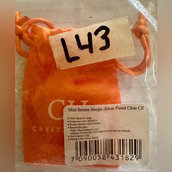 NWT, Crystal Haze Jewelry , Mini Serena Hoops - Silver, Silver Plated Brass - Picture 3 of 3